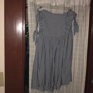 Women’s dress